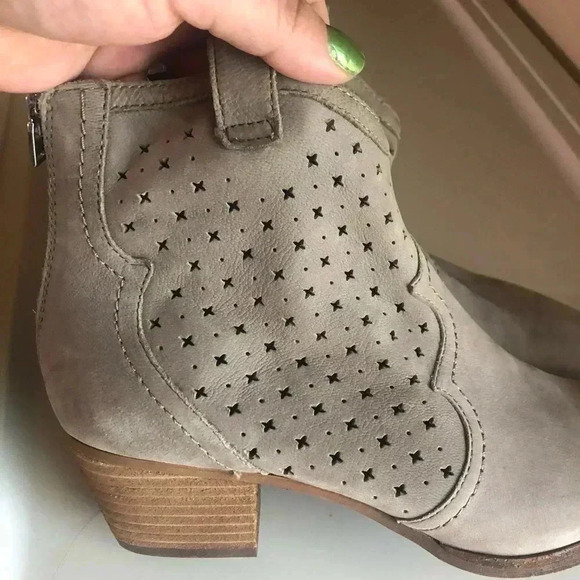 Special 🧡Sam Edelman   Reynolds Bootie - Picture 2 of 8